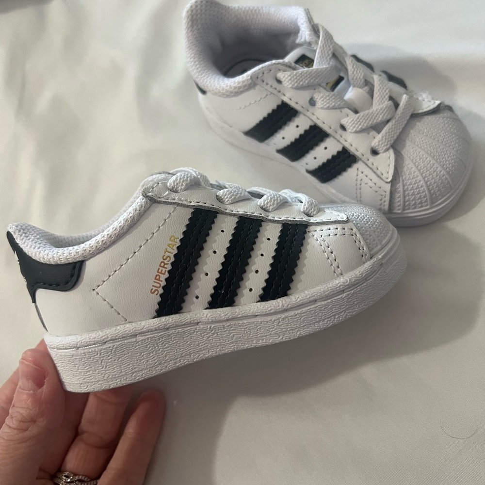 NWOT ADIDAS TODDLER SHOES